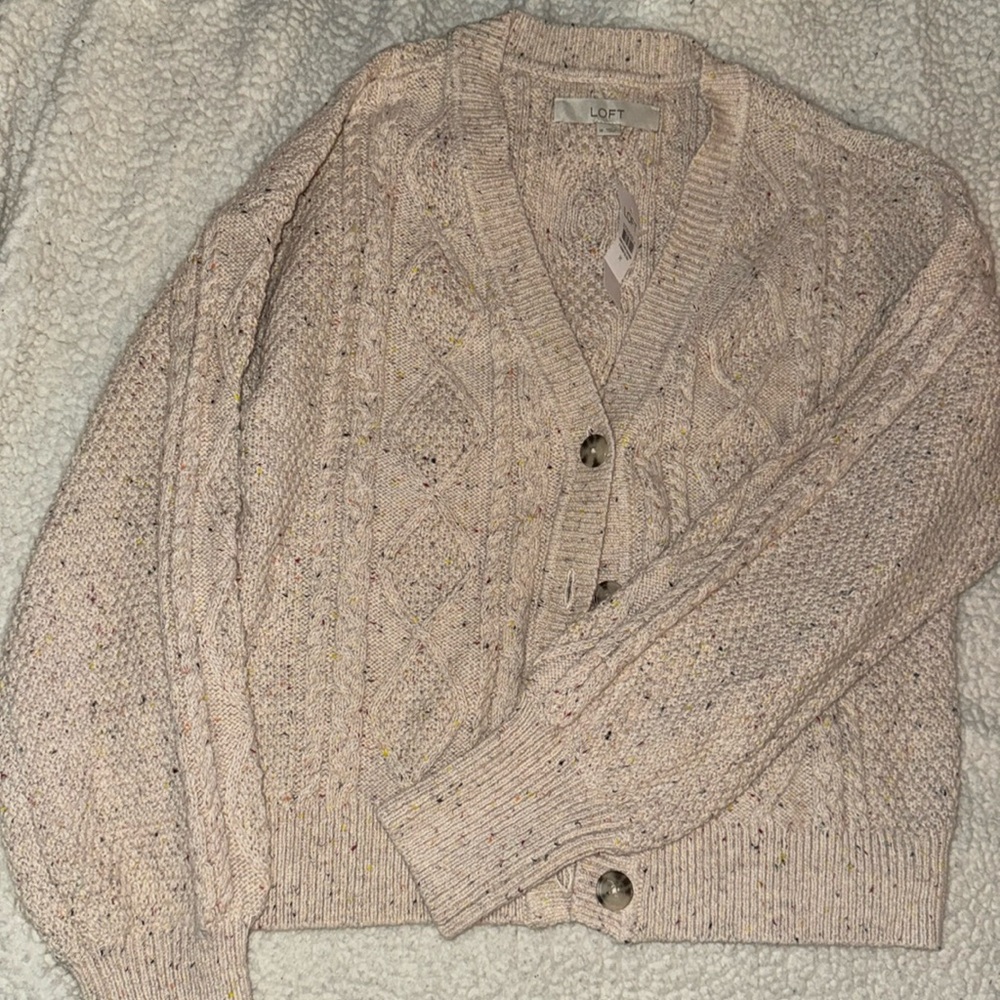 Lift cable knit cardigan
